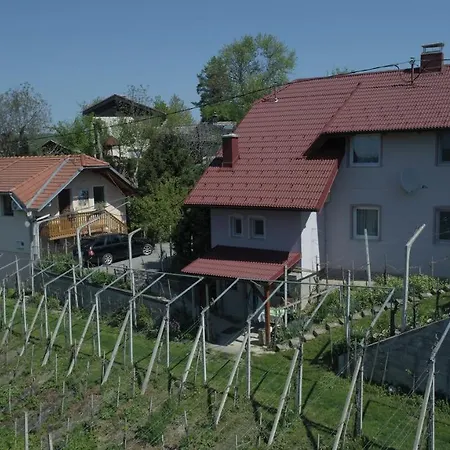 Apartamento House Sumrak