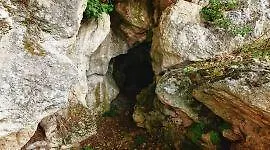 House Sumrak 公寓 *