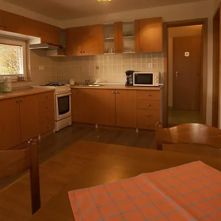 House Sumrak Apartment *